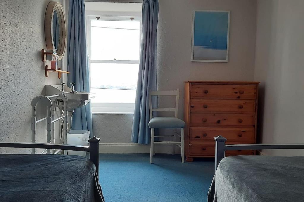 Villa Arvonia Sleeps 7, Sea Views, Dog Friendly New Quay  Exterior foto