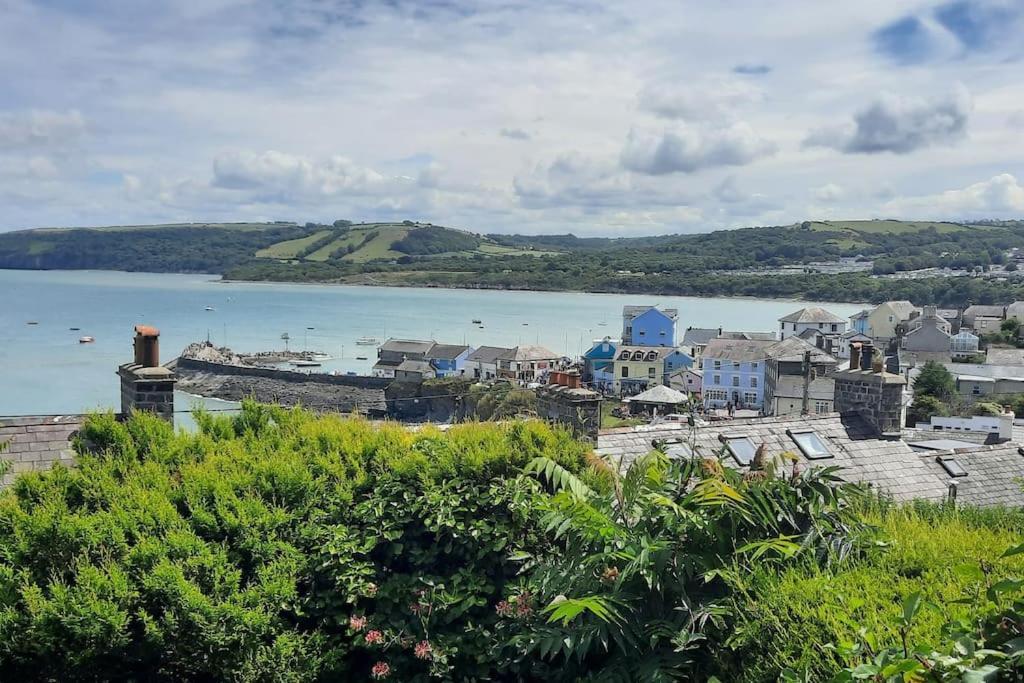 Villa Arvonia Sleeps 7, Sea Views, Dog Friendly New Quay  Exterior foto