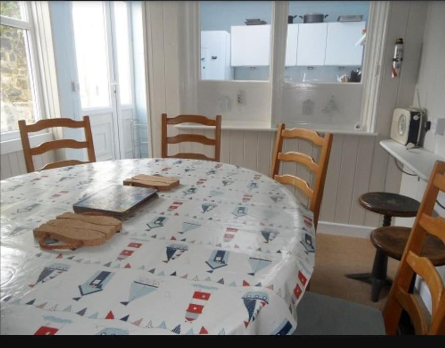 Villa Arvonia Sleeps 7, Sea Views, Dog Friendly New Quay  Exterior foto